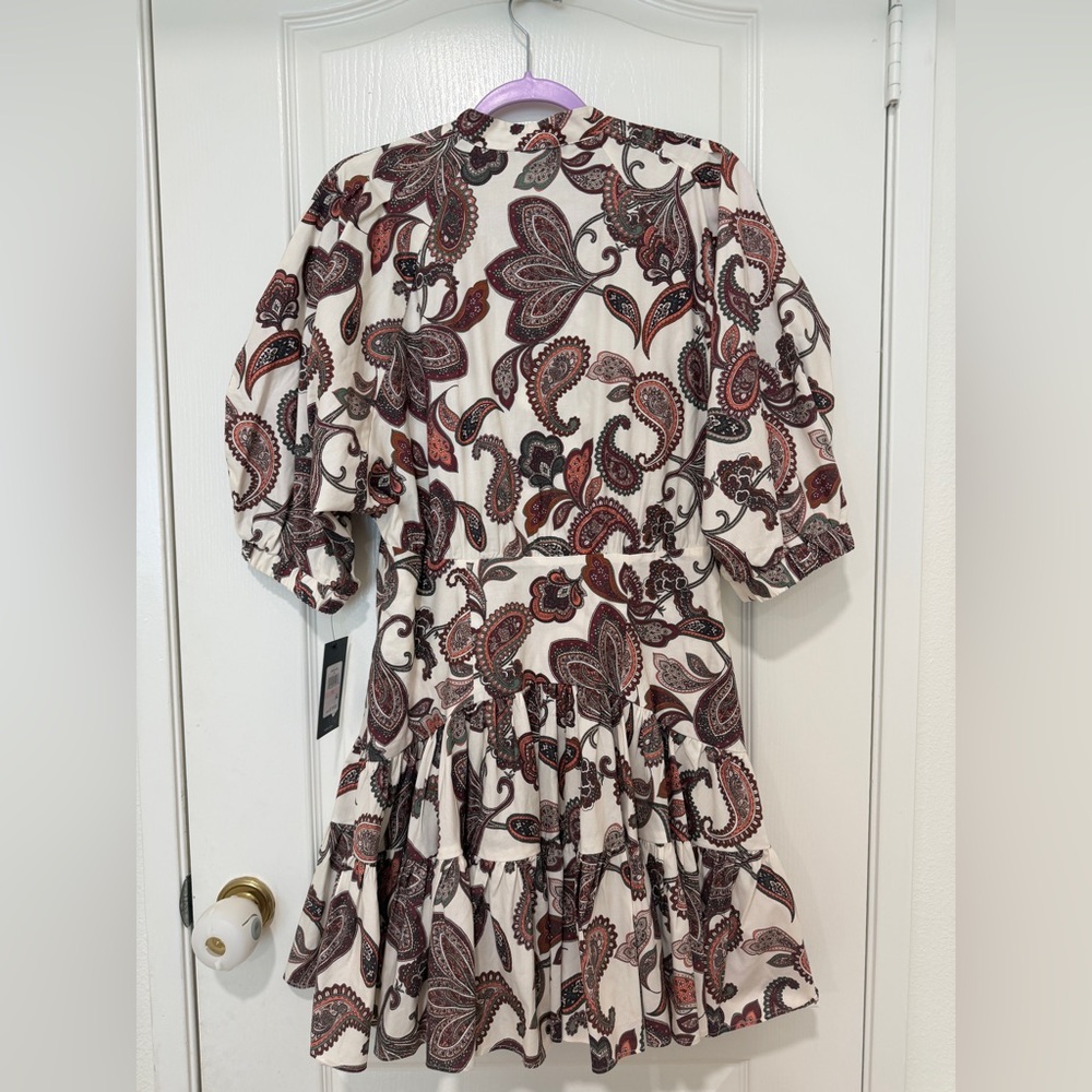 BCBG Collared Short Sleeve Fit & Flare Paisley Dress Size 10 NWT - Picture 7 of 9